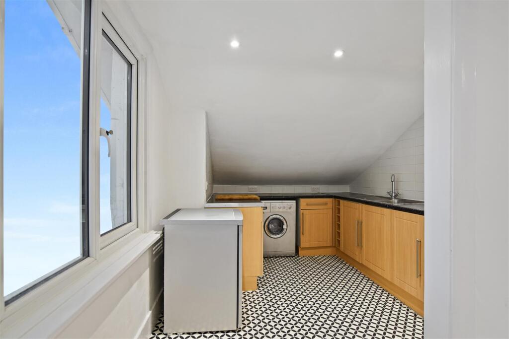 20 Manor Road - 28.jpg