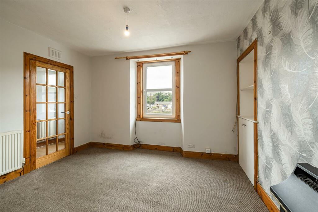 83 Wood Street Galashiels 10.jpg