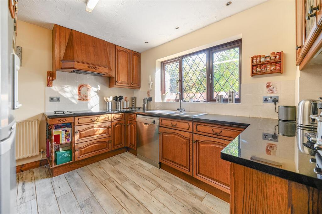 Kudamanta, Caldecote (17).jpg