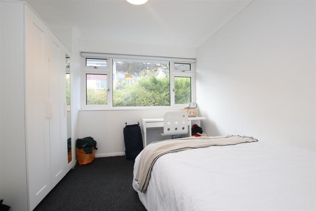Bedroom two.JPG
