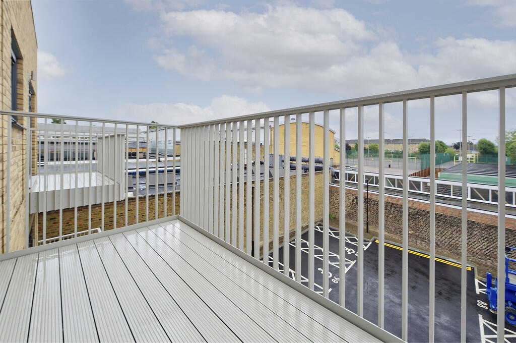 flat 14 snowdrop ...