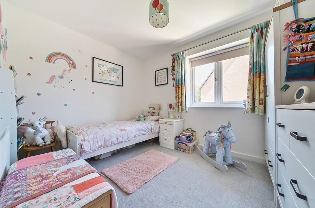 1321272-3-68778d4...