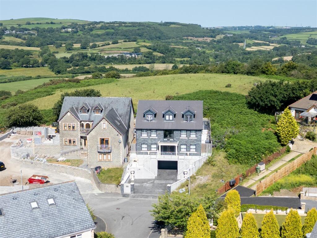 14 Coed Y Brynallt 27.jpg