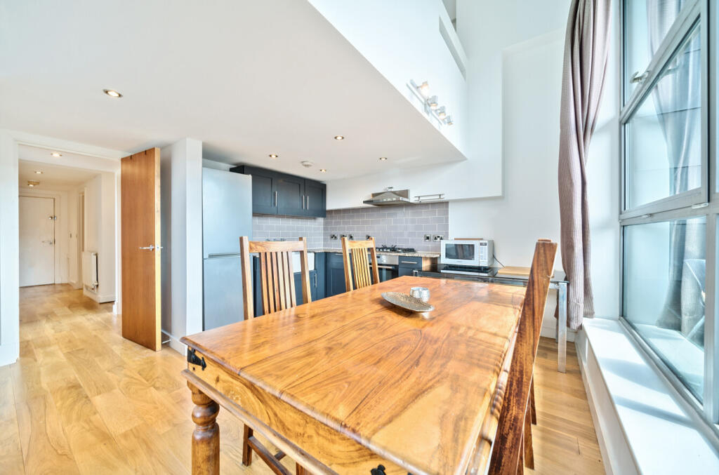 1294354-27-682b4c...