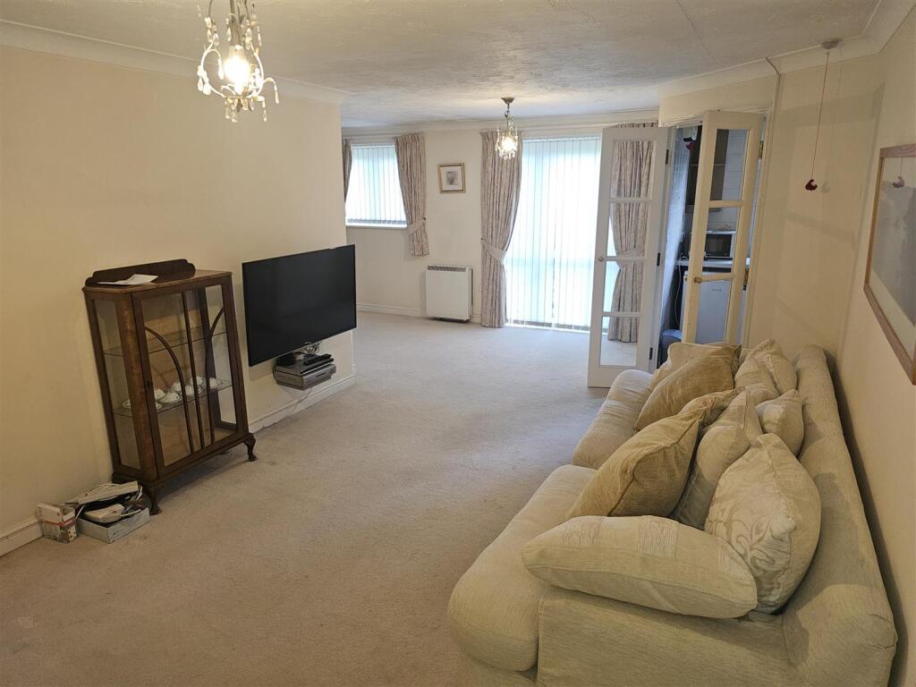 152 Watford Road, Wembley