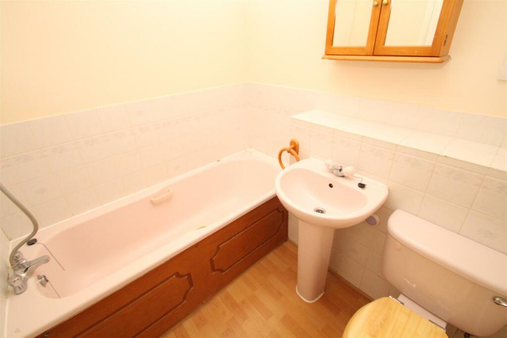 bathroom.JPG