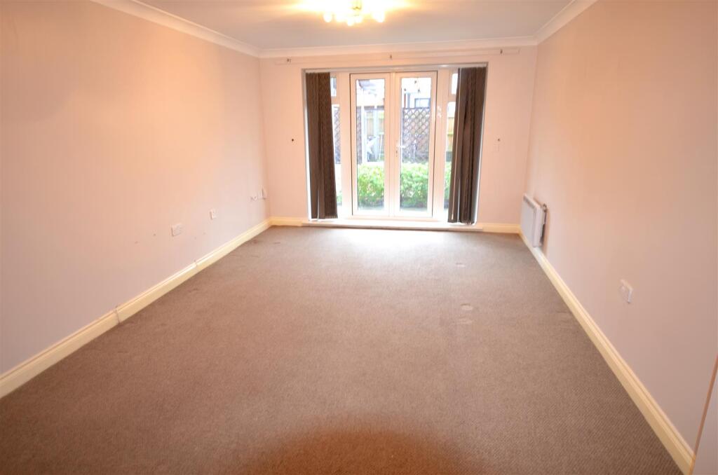 Living room.JPG