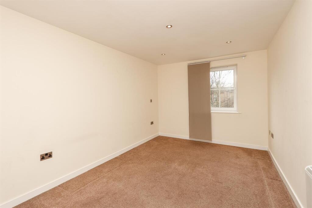 Bedroom.jpg