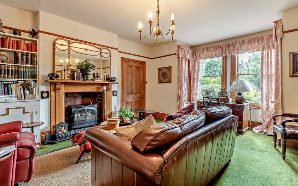 Sitting Room/Snug