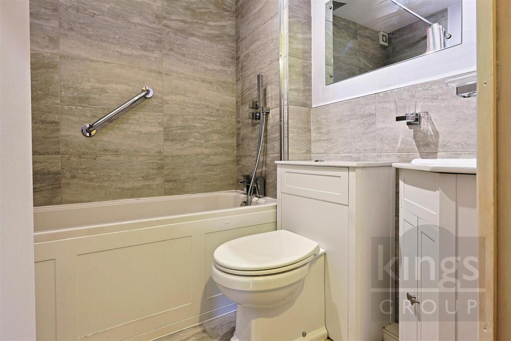 GI9A362310 Regency Court Harlow CM18 7DH.jpg