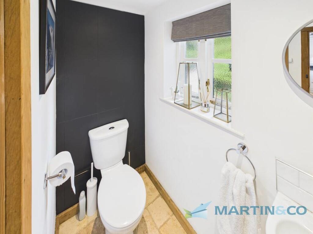 CAM02145G0-PR0073...