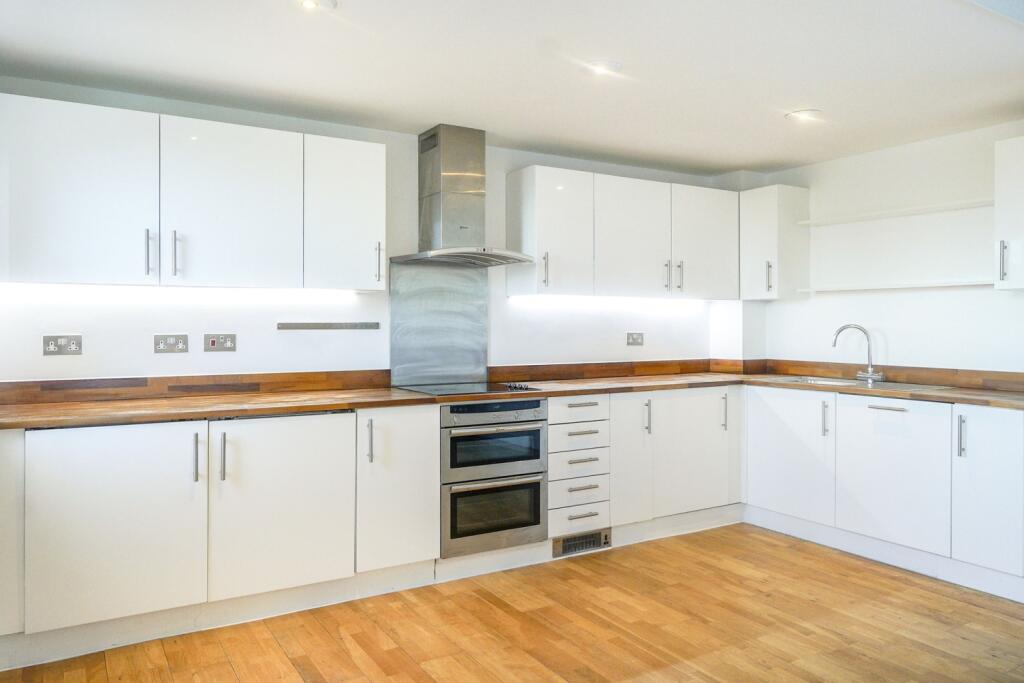 Kitchen (2)