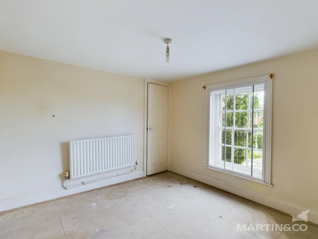 Flat 6 Bedroom 