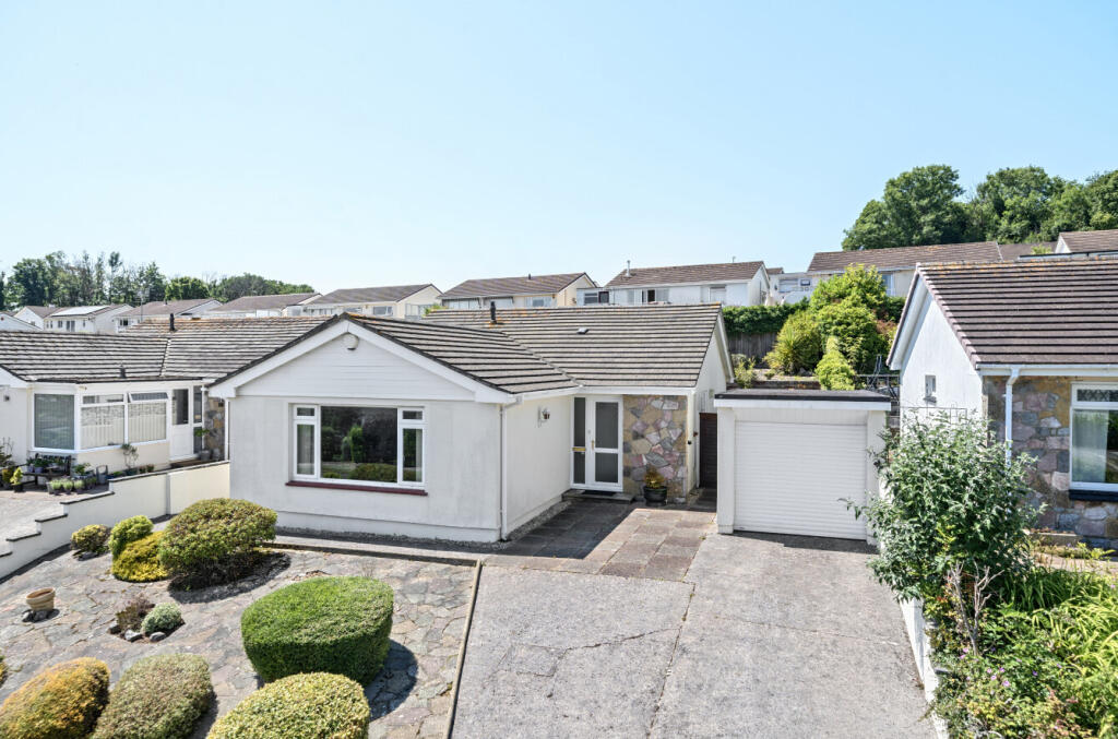 1313016-19-6852c1...