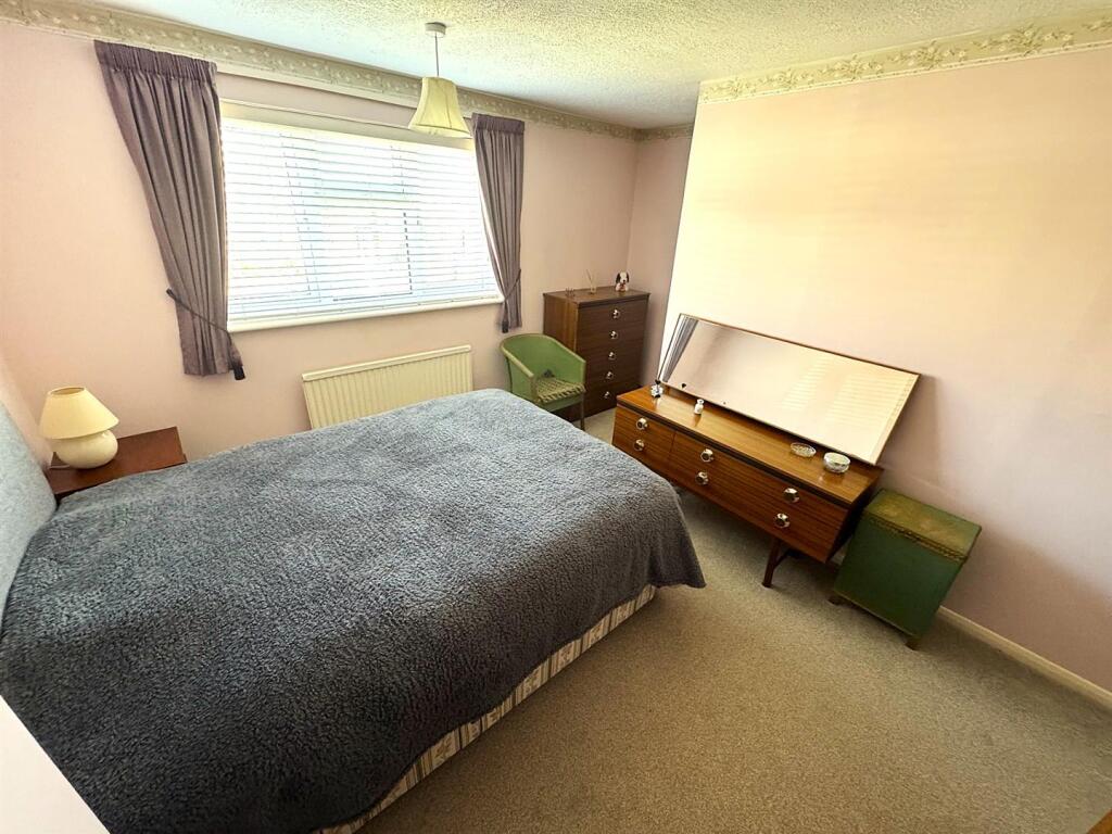 thumbnail_image1 (4).jpg