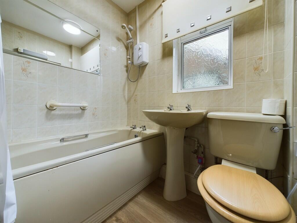 CAM02059G0-PR0164...