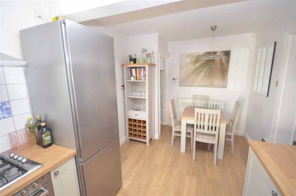 Well Appointed Dining Kitchen