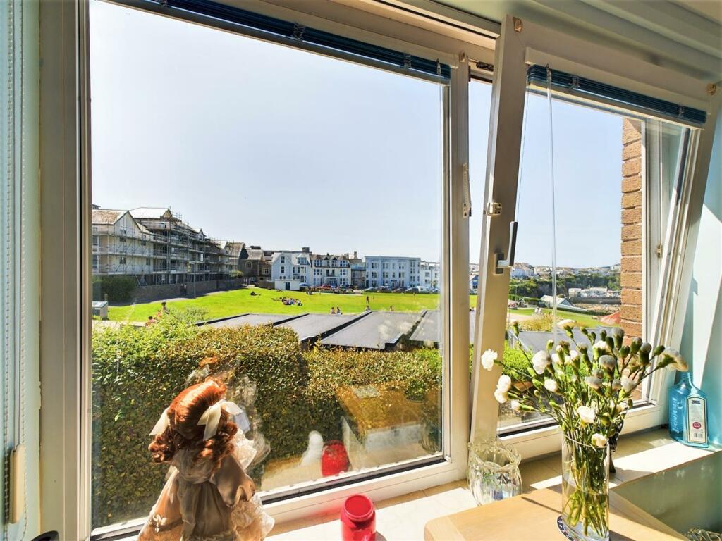 View from Lounge &amp; Main Bedroom