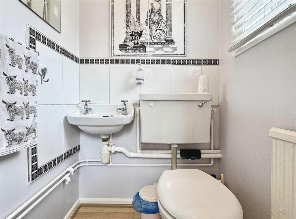 Cloakroom.jpg