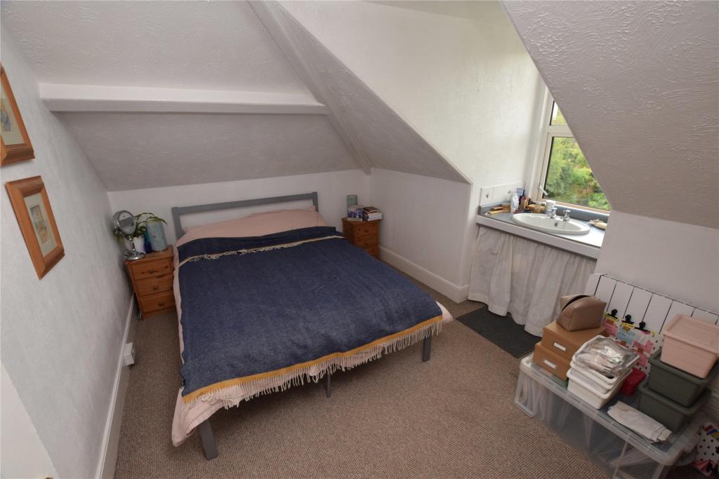 Flat 8
