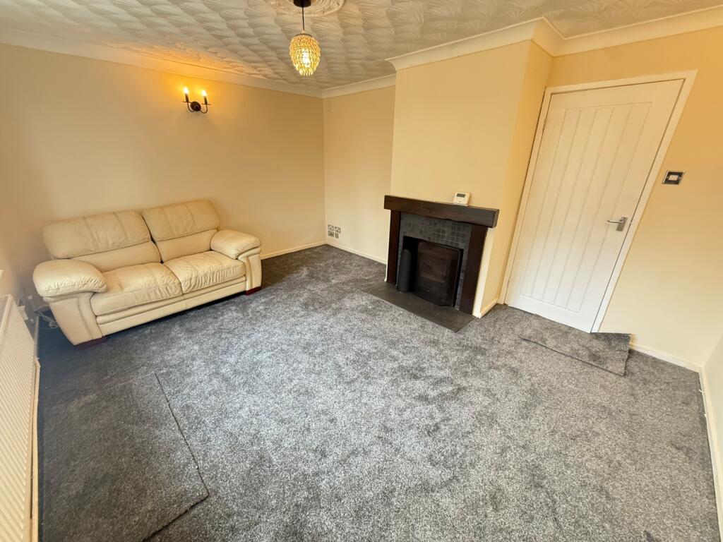 Living room (2)