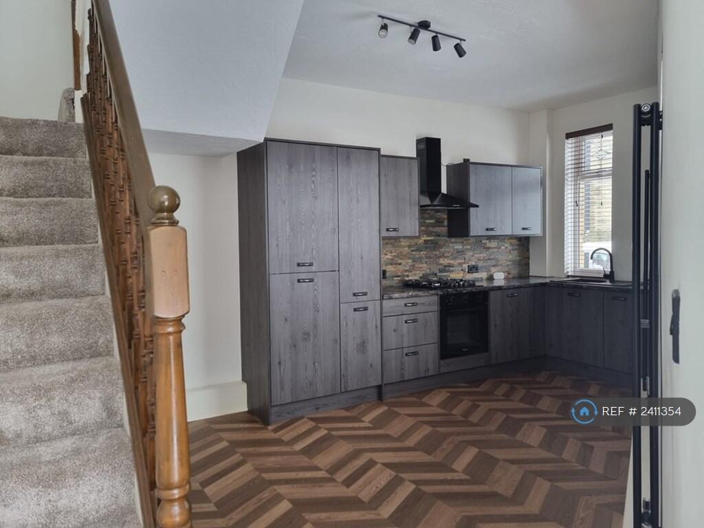 Entrance Open Plan Kitchen/Diner