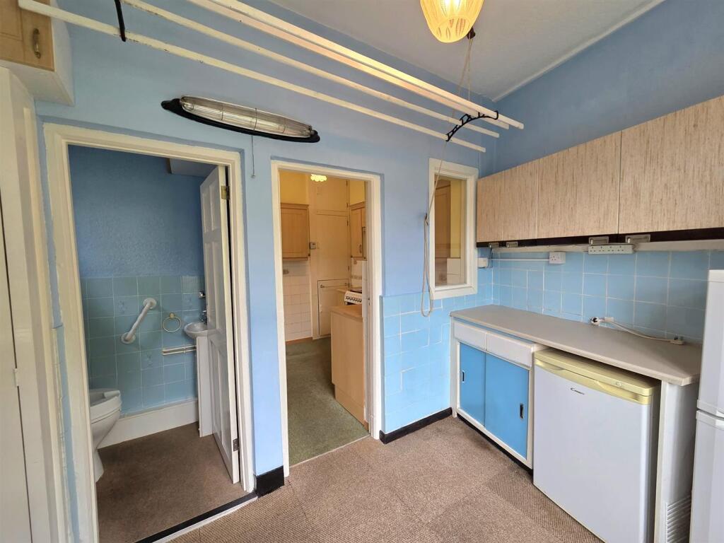 WhatsApp Image 2025-06-20 at 13.00.38 (1).jpeg