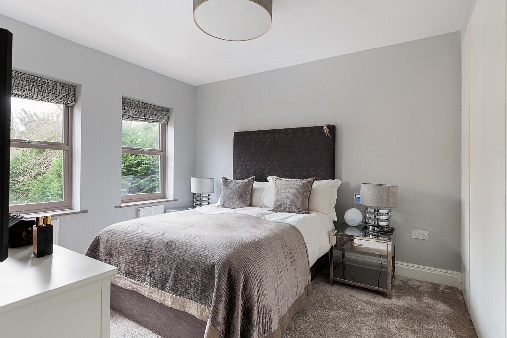 2_kensington_gard...