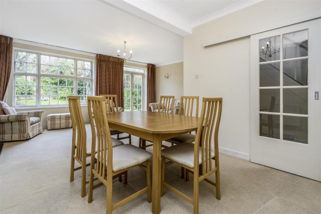 Davidson Frost-Wellings, DFW, Sunningdale Close, S