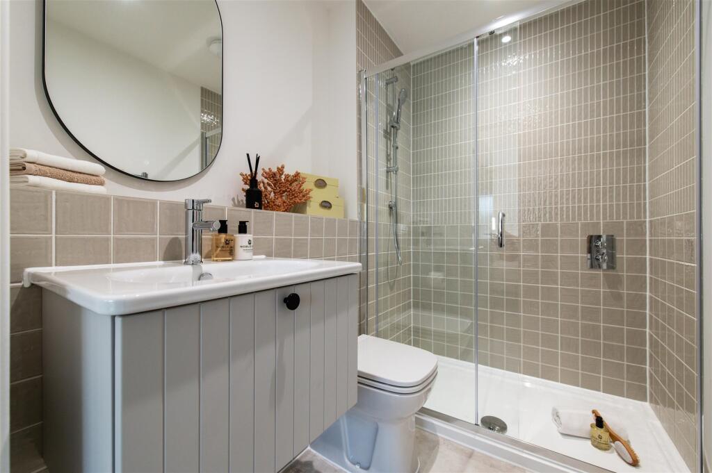 En-Suite Shower Room