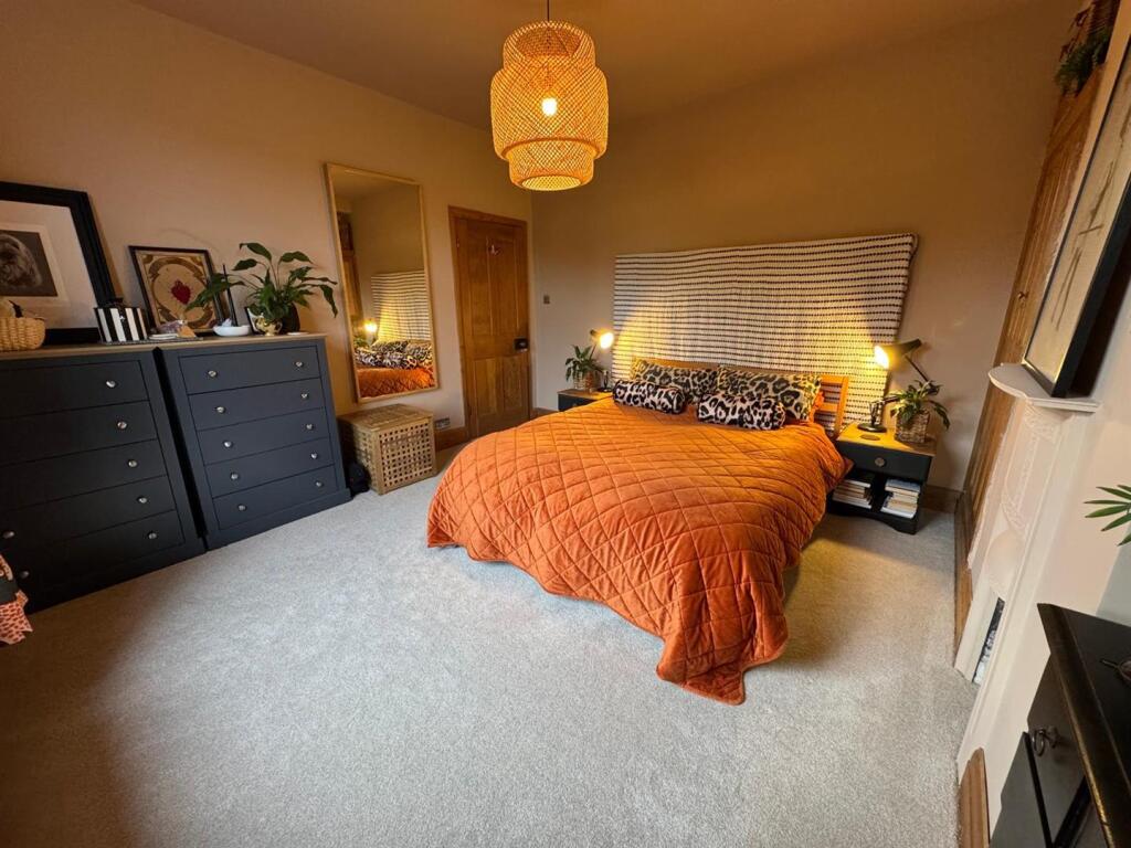 PHOTO-2025-12-15-08-01-09 (10).jpg