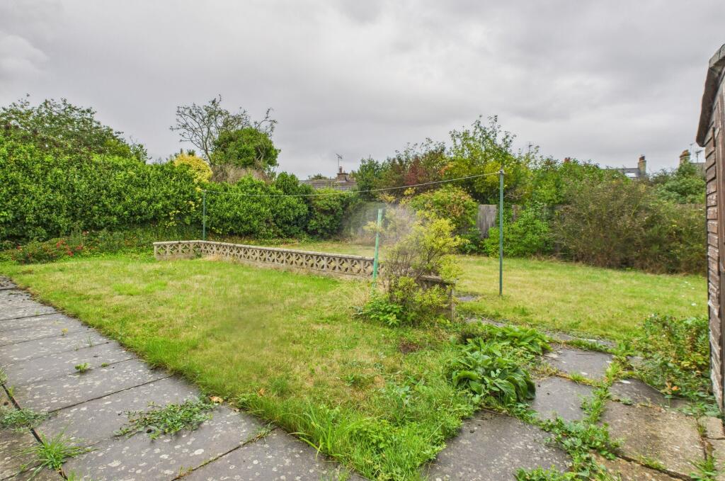 CAM02519G0-PR0334-STILL015