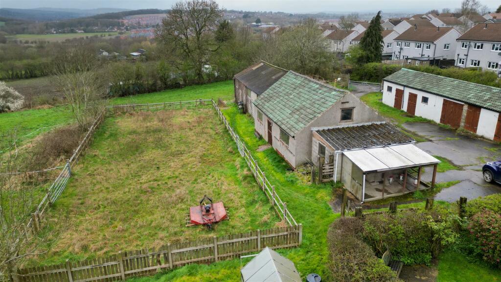 Turn Out and Outbuildings