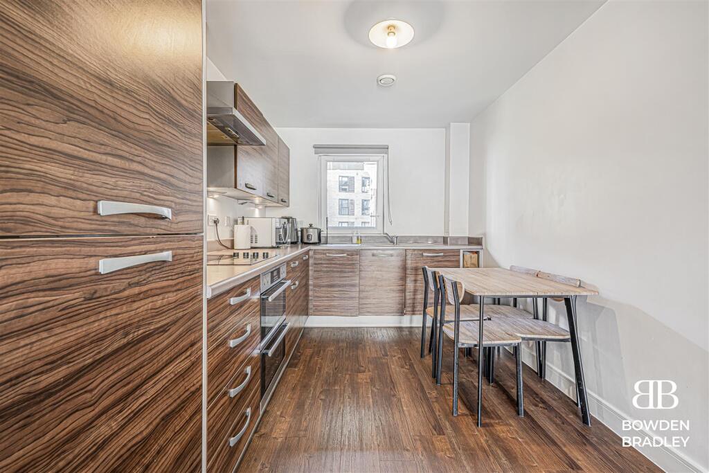 Lounge/Diner/Kitchen