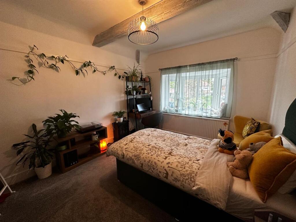 Bedroom 2.jpg