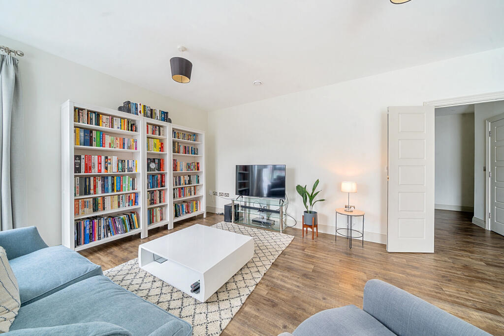 40-681c9646defee-...