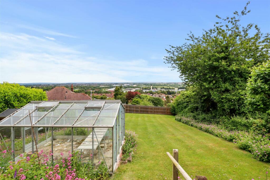 garden #4.jpg