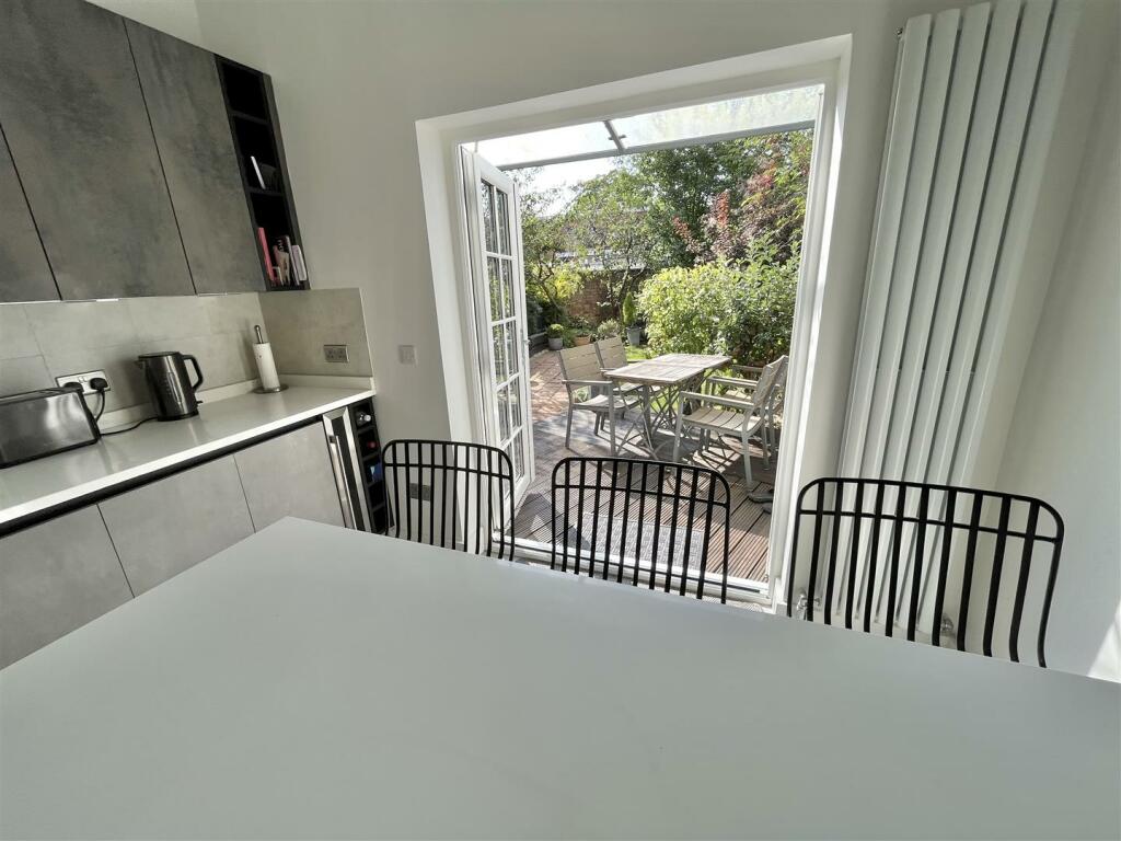 Kitchen Aspect 3.jpg
