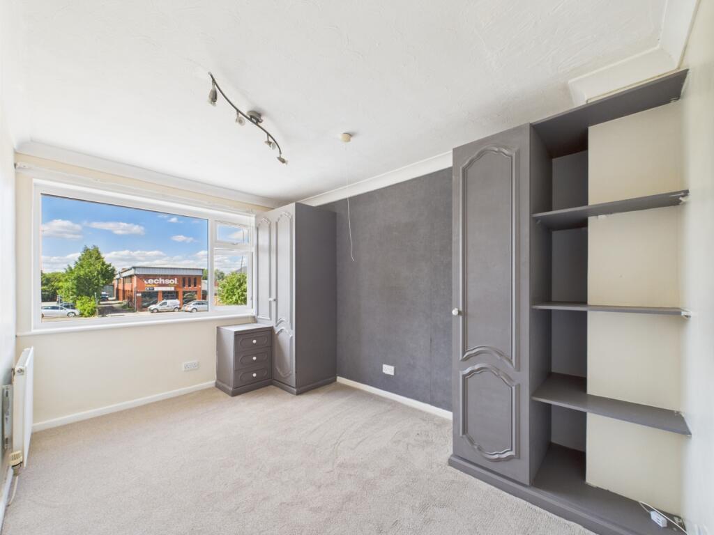 CAM01740G0-PR0411-STILL002