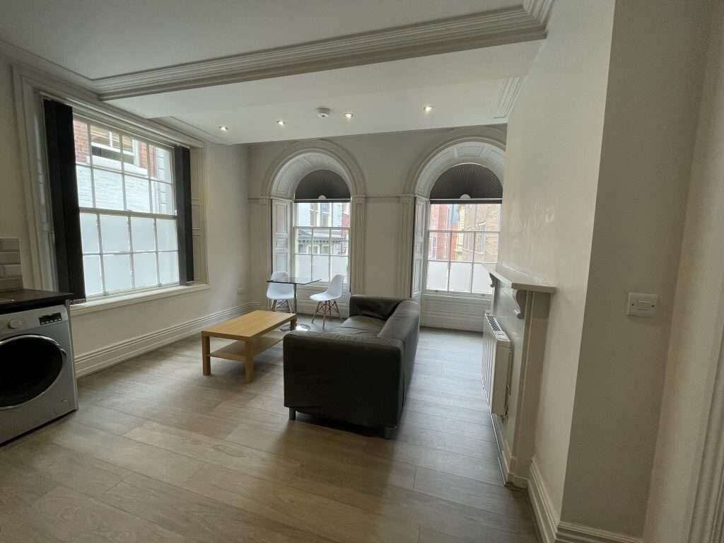 Flat_2_Victoria_Chambers