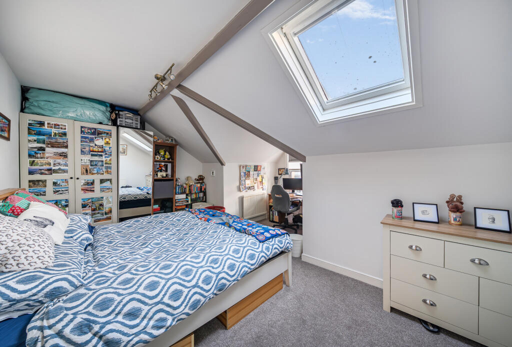 1392715-16-694571...