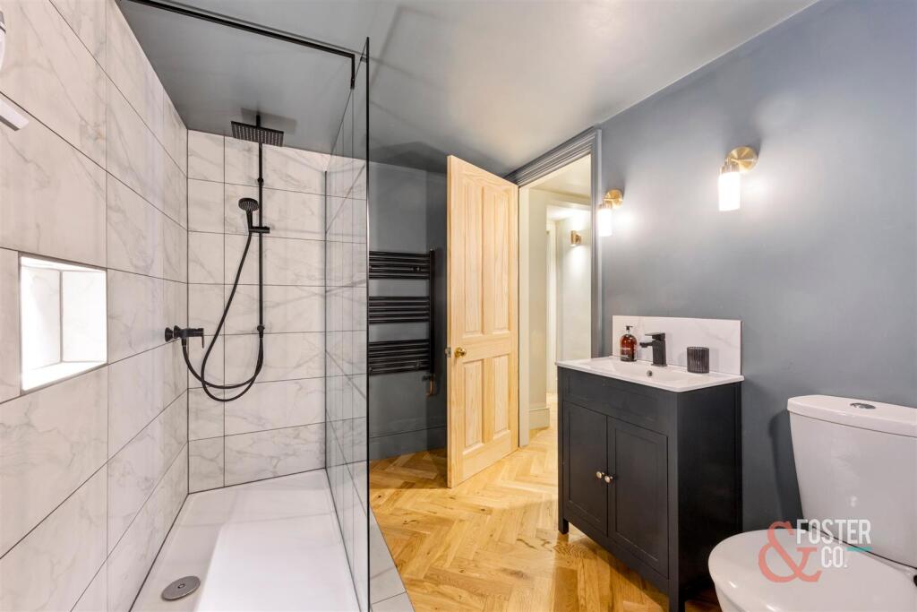 Compton Road, 20-028.JPG