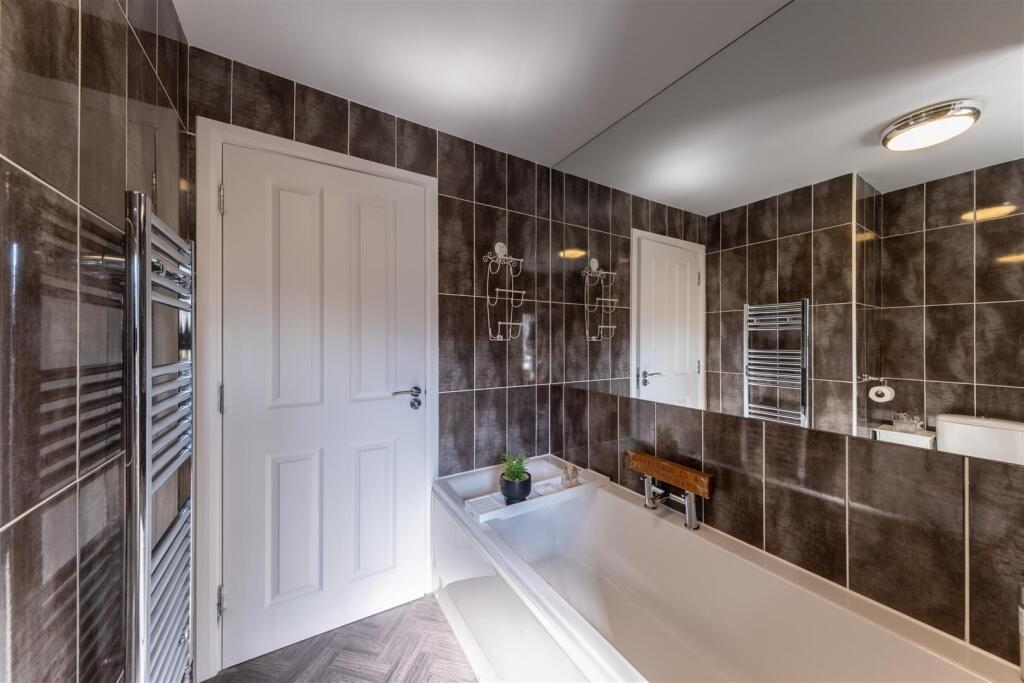4 Brooke Avenue-034.jpg