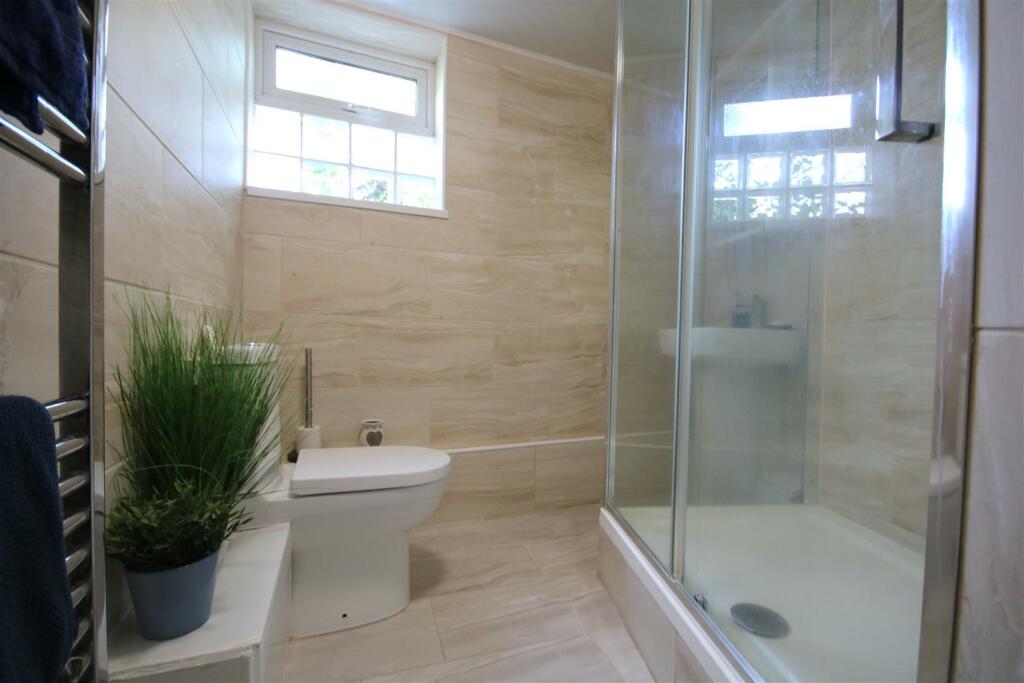 shower.JPG