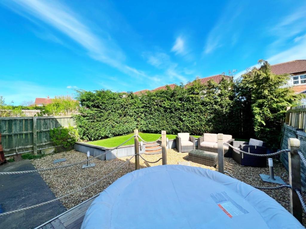 Garden 1.jpg
