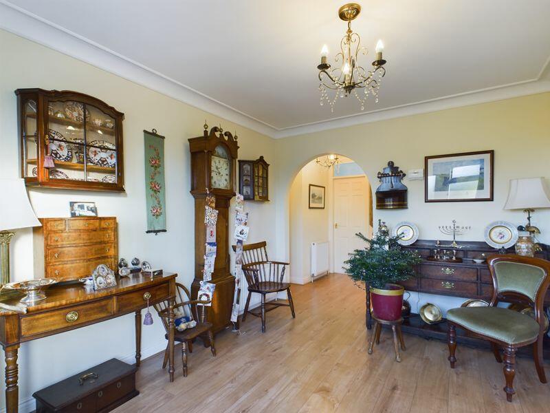 Side hallway