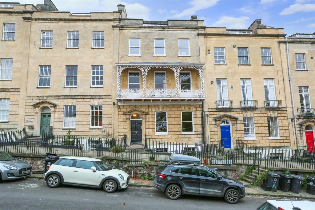 HFF 9 Charlotte Street 25.jpg