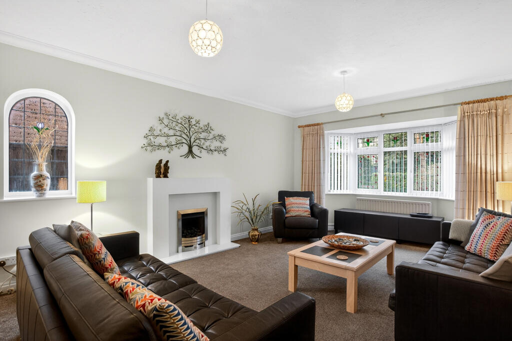 Eversham Close, Southport, PR9