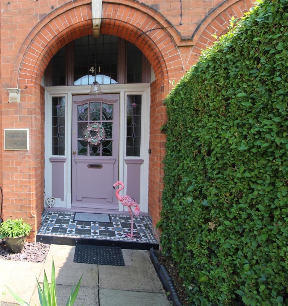 VIEWINGS