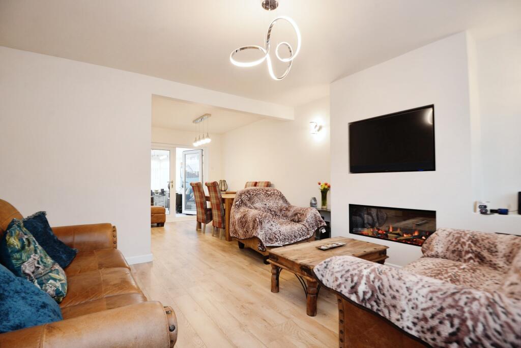 Living / Dining Room